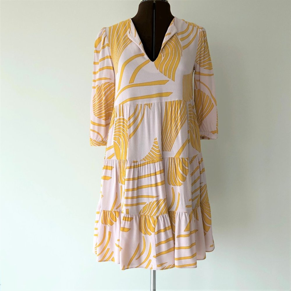 Leaf Pattern Tiered dress with 3/4 sleeves